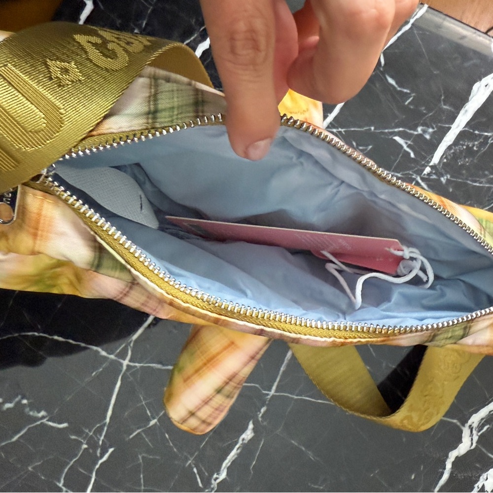 BAGGU Collina Strada Green Plaid Horse Bag - Picture 7 of 10